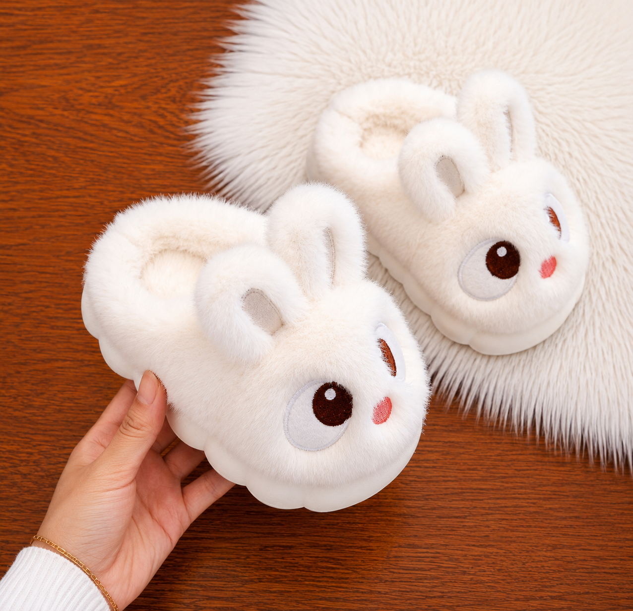 Pantufa Coelhinho Pelúciado Infantil